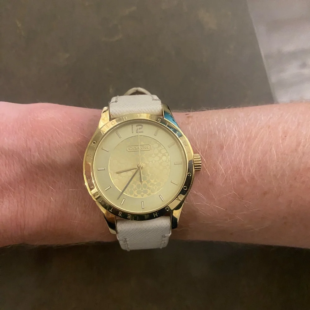 Authentic Coach Watch - Picture 1 of 4